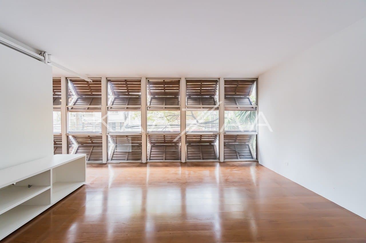 Em uma localização incrível no Jardins, venha viver neste apartamento em prédio icônico. - Foto 5