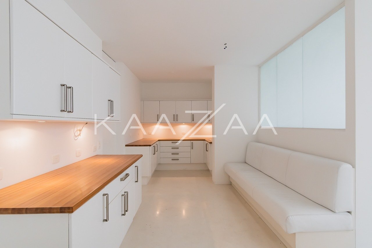 Em uma localização incrível no Jardins, venha viver neste apartamento em prédio icônico. - Foto 10