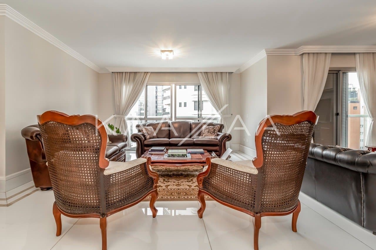 Apartamento com muita luz natural em excelente localização no Itaim Bibi. - Foto 2