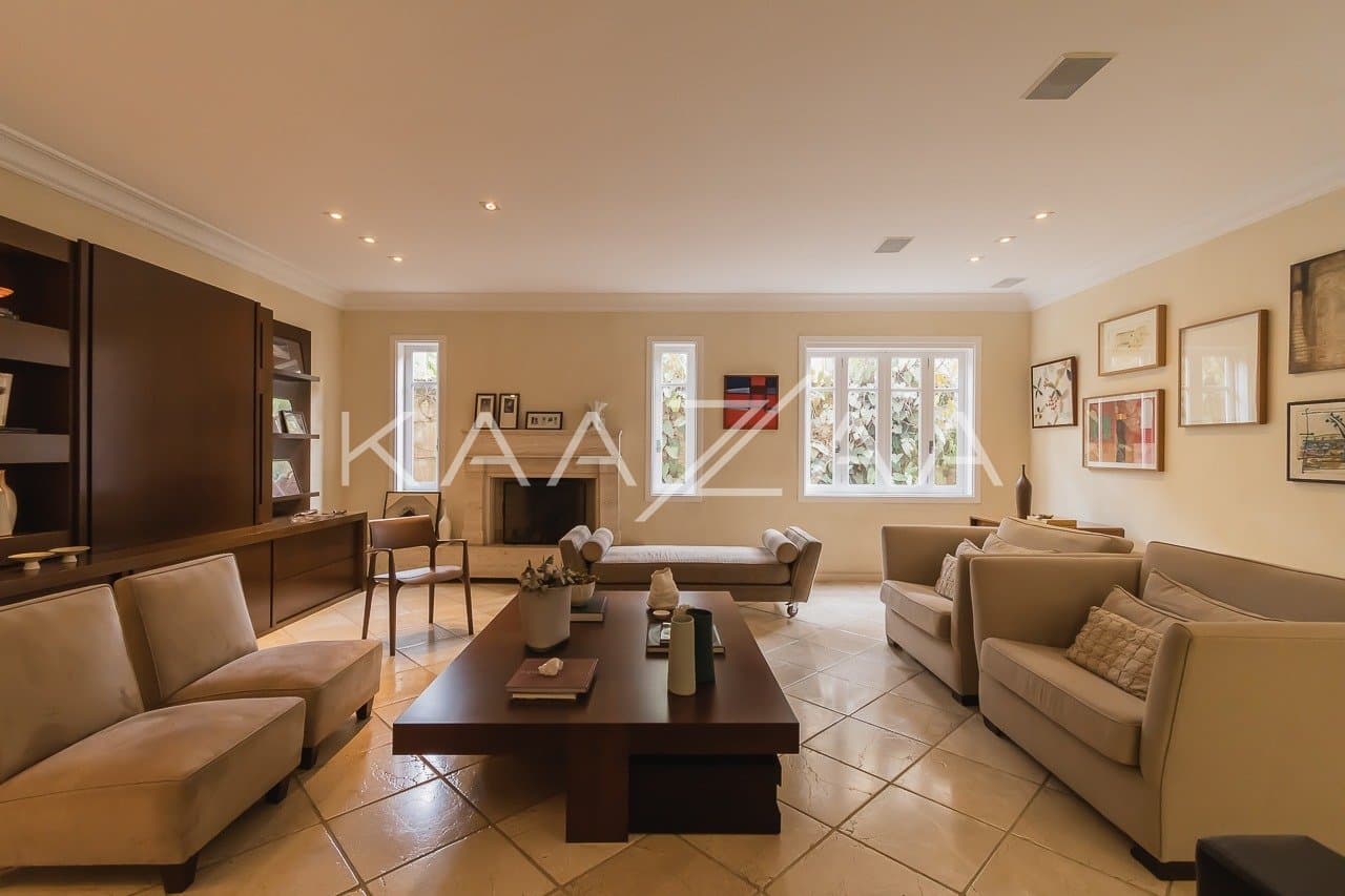 Casa muito ampla e ensolarada, em condominio de rua fechada com muita segurança na Cidade Jardim. - Foto 3