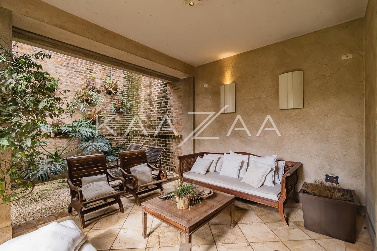 Casa muito ampla e ensolarada, em condominio de rua fechada com muita segurança na Cidade Jardim. - Foto 10