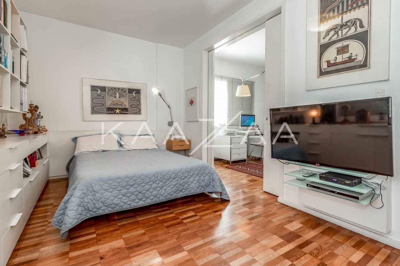 Apartamento reformado, ótima planta e muita luz natural. No miolo do Jardins. - Foto 8