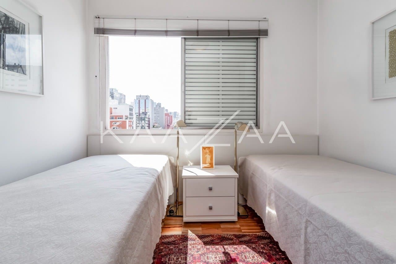 Apartamento reformado, ótima planta e muita luz natural. No miolo do Jardins. - Foto 11