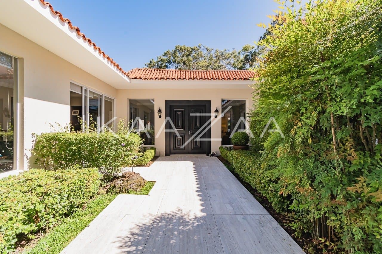 Deliciosa casa térrea no Real Parque, com lazer completo, rodeada de árvores e muito ensolarada. - Foto 8