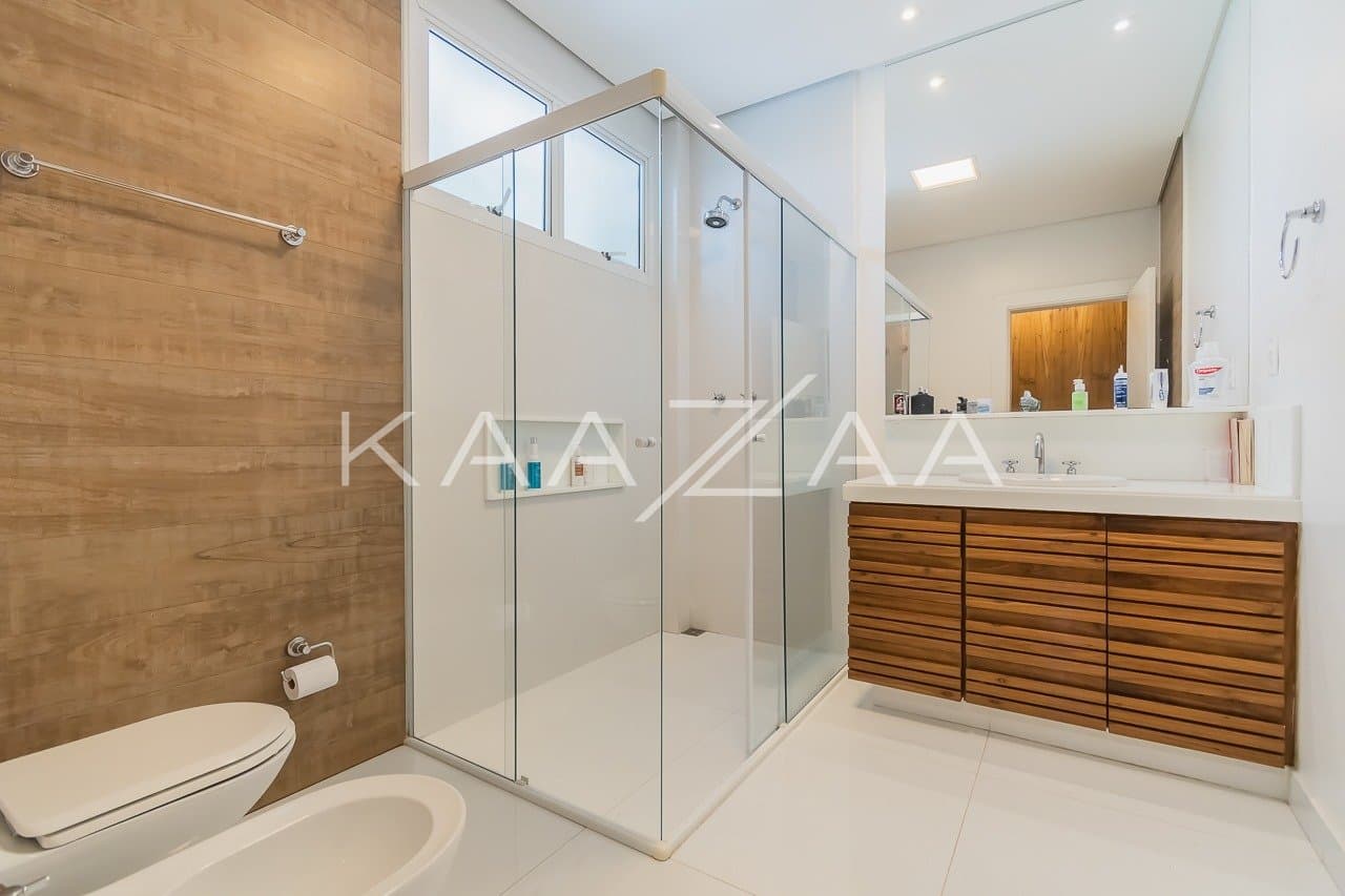 Deliciosa casa térrea no Real Parque, com lazer completo, rodeada de árvores e muito ensolarada. - Foto 27