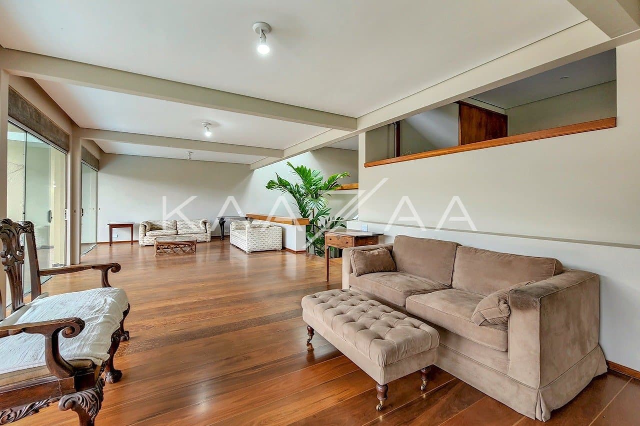 Para viver com tranquilidade e segurança: casa super aprazível em rua fechada no Real Parque. - Foto 11