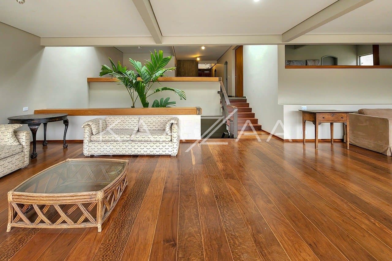 Para viver com tranquilidade e segurança: casa super aprazível em rua fechada no Real Parque. - Foto 13