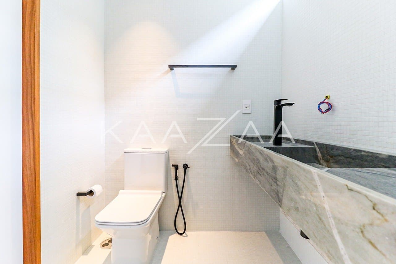 Design único e espaços cheios de personalidade nesta casa autoral no Jardim Paulista. - Foto 25