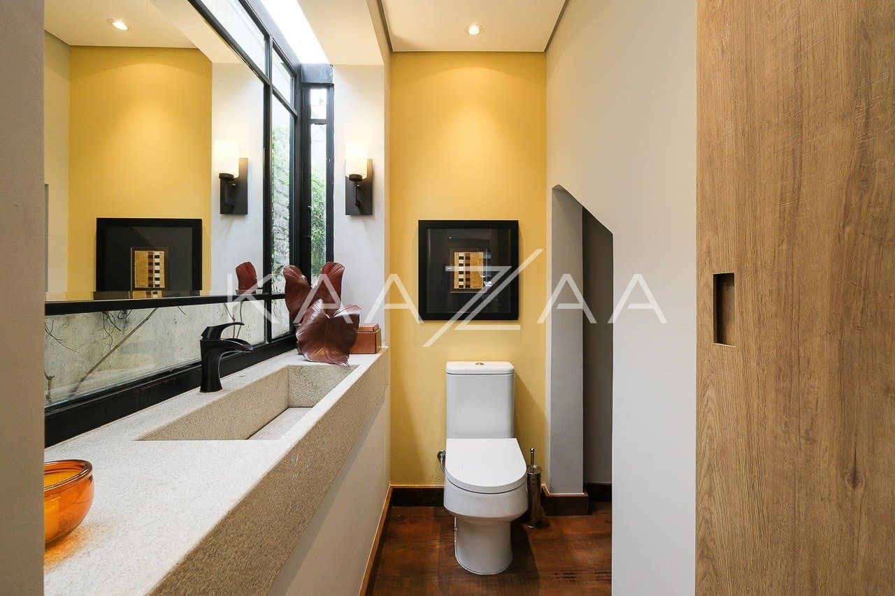 Casa perfeita para uma família, com planta muito bem distribuída. No sossego do Jardim Paulistano. - Foto 8