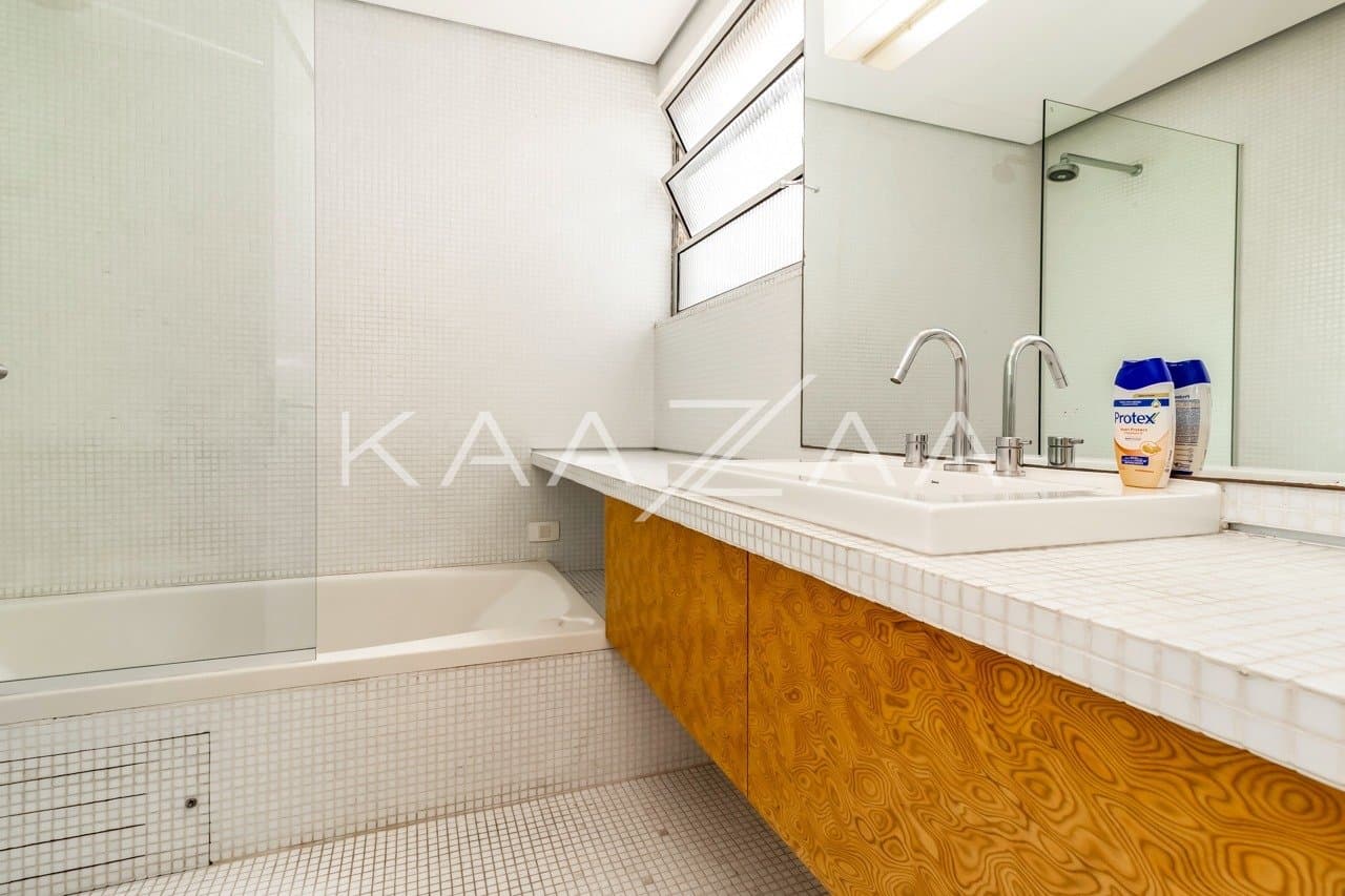 Ao lado do clube, qualidade de vida e ótimos espaços neste apartamento no Jardim Paulistano. - Foto 11