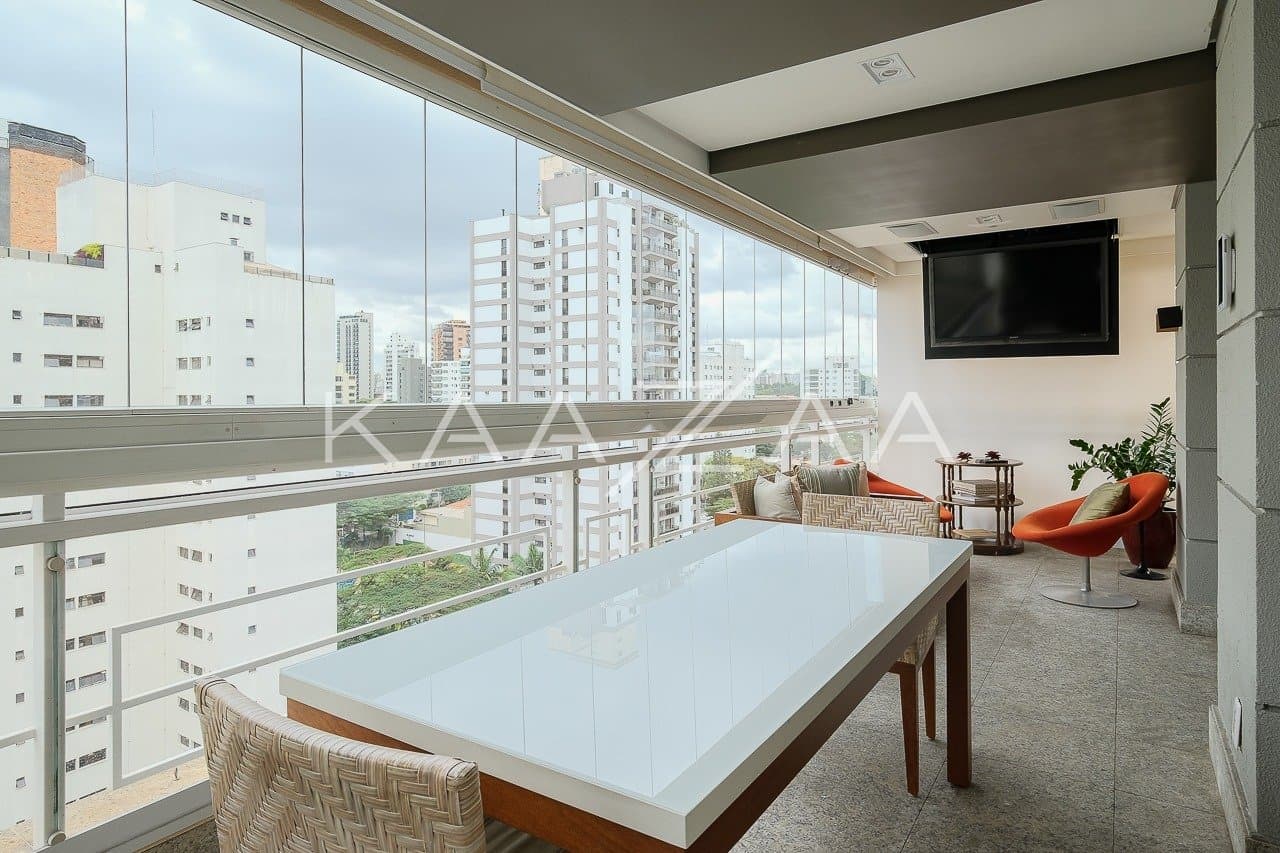 Impecável: apartamento reformado em Moema com 3 suítes. - Foto 5