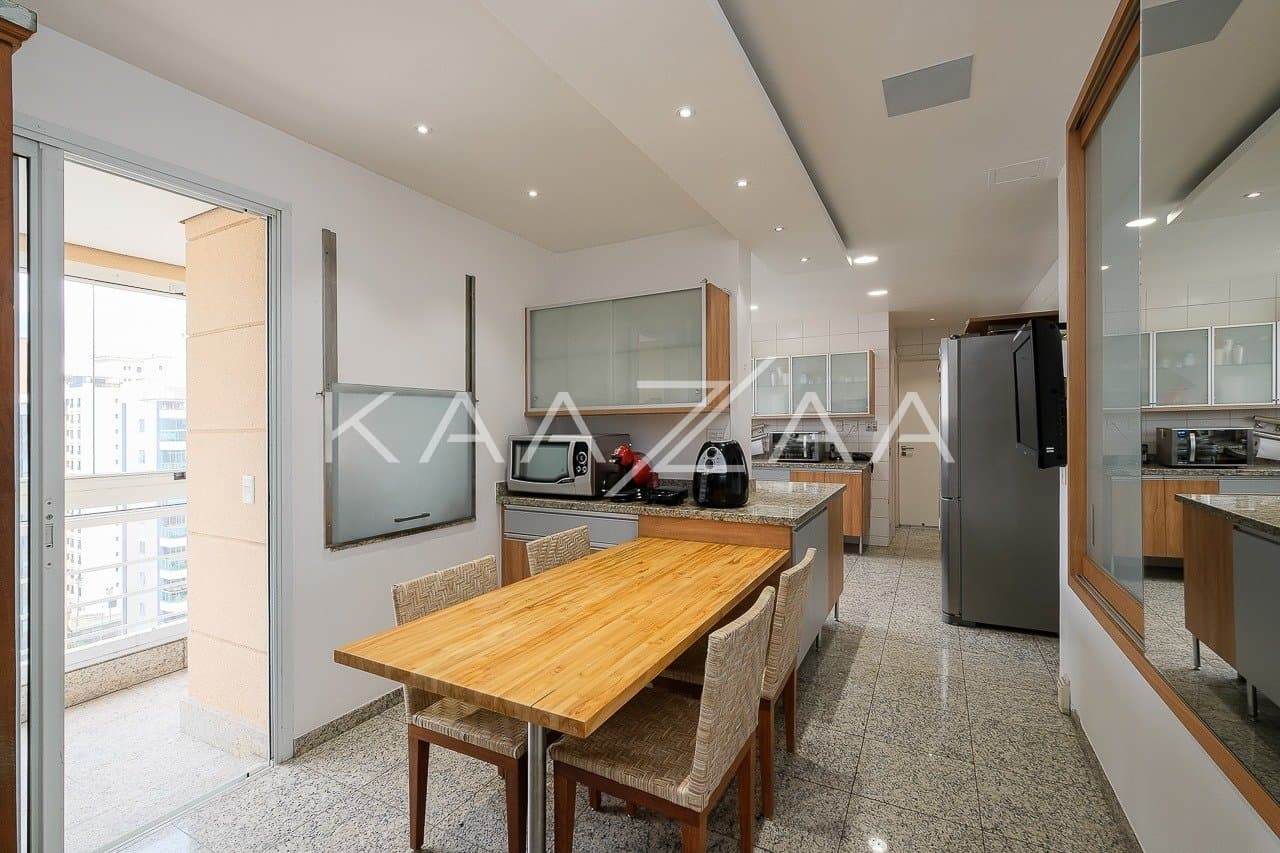 Impecável: apartamento reformado em Moema com 3 suítes. - Foto 9