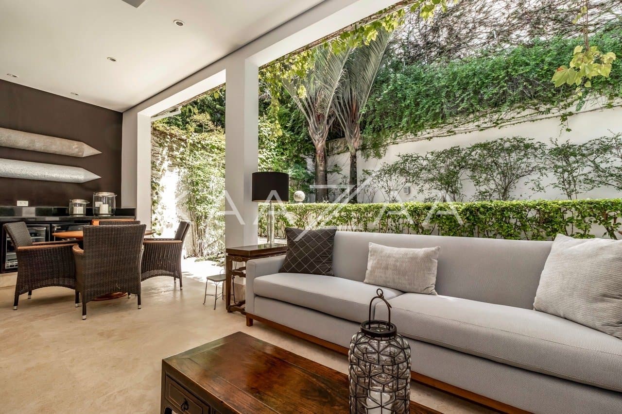 Diversos ambientes agradáveis para uma vida sossegada, nesta casa de condomínio no Jardim Guedala. - Foto 4