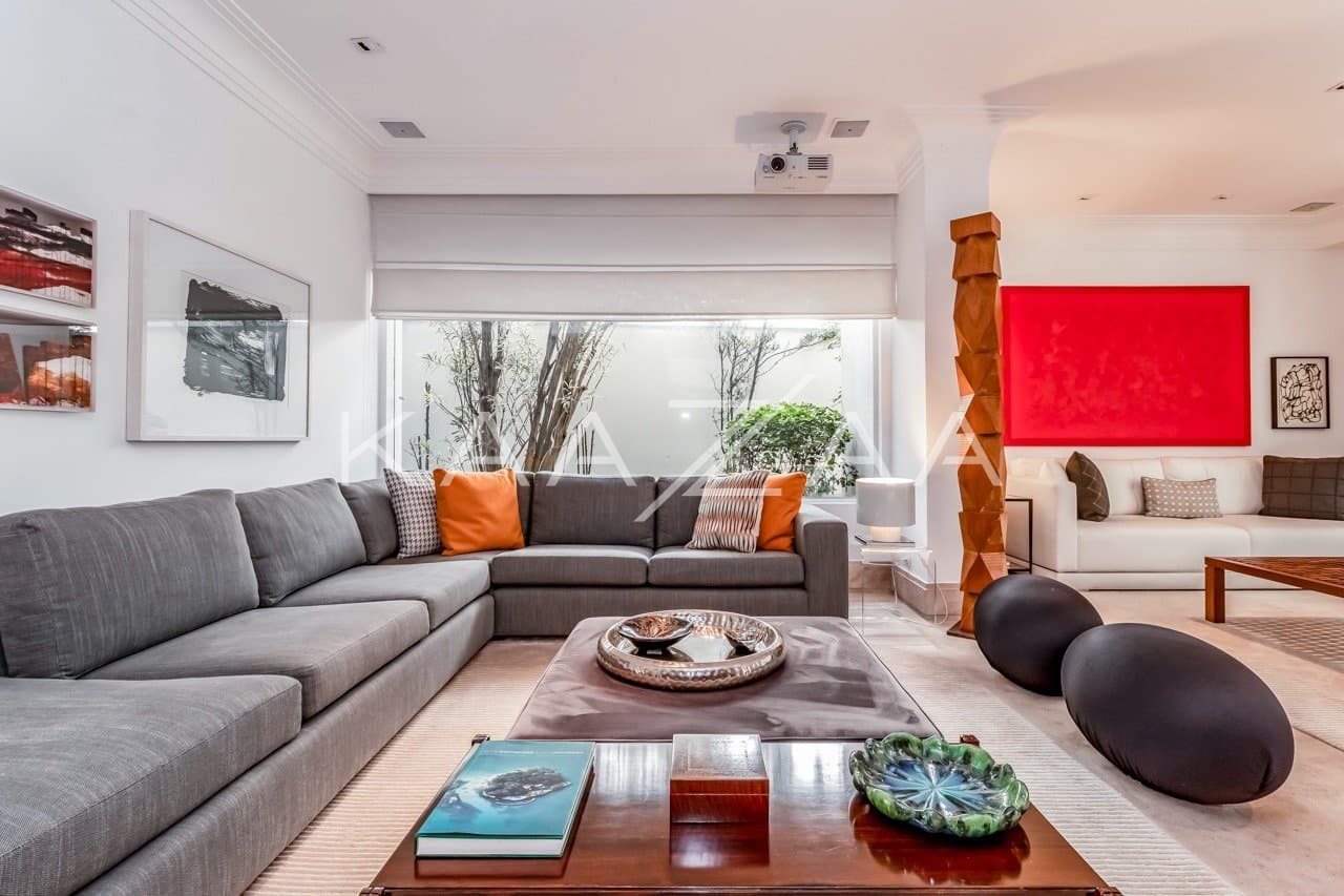 Diversos ambientes agradáveis para uma vida sossegada, nesta casa de condomínio no Jardim Guedala. - Foto 8