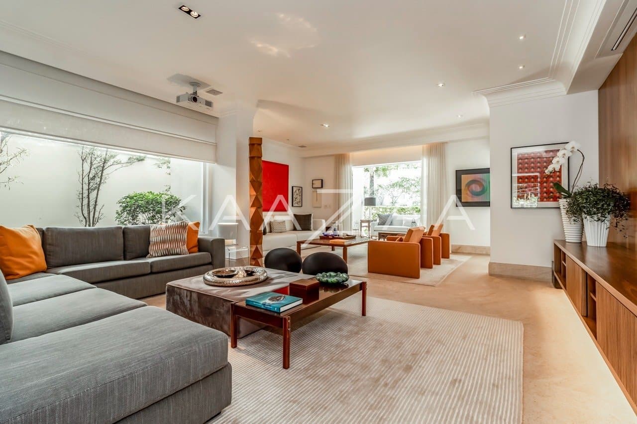 Diversos ambientes agradáveis para uma vida sossegada, nesta casa de condomínio no Jardim Guedala. - Foto 10