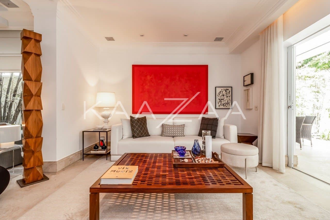 Diversos ambientes agradáveis para uma vida sossegada, nesta casa de condomínio no Jardim Guedala. - Foto 12