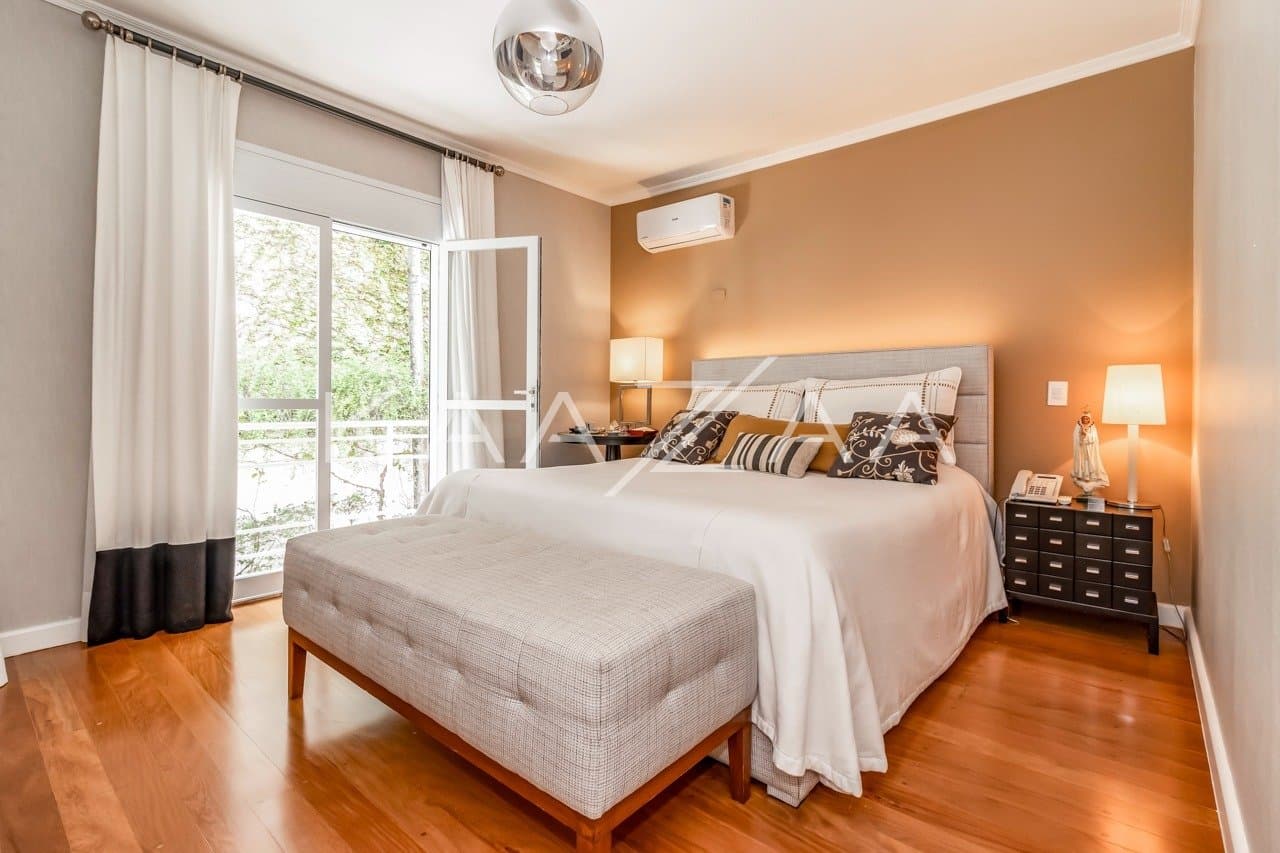 Diversos ambientes agradáveis para uma vida sossegada, nesta casa de condomínio no Jardim Guedala. - Foto 18