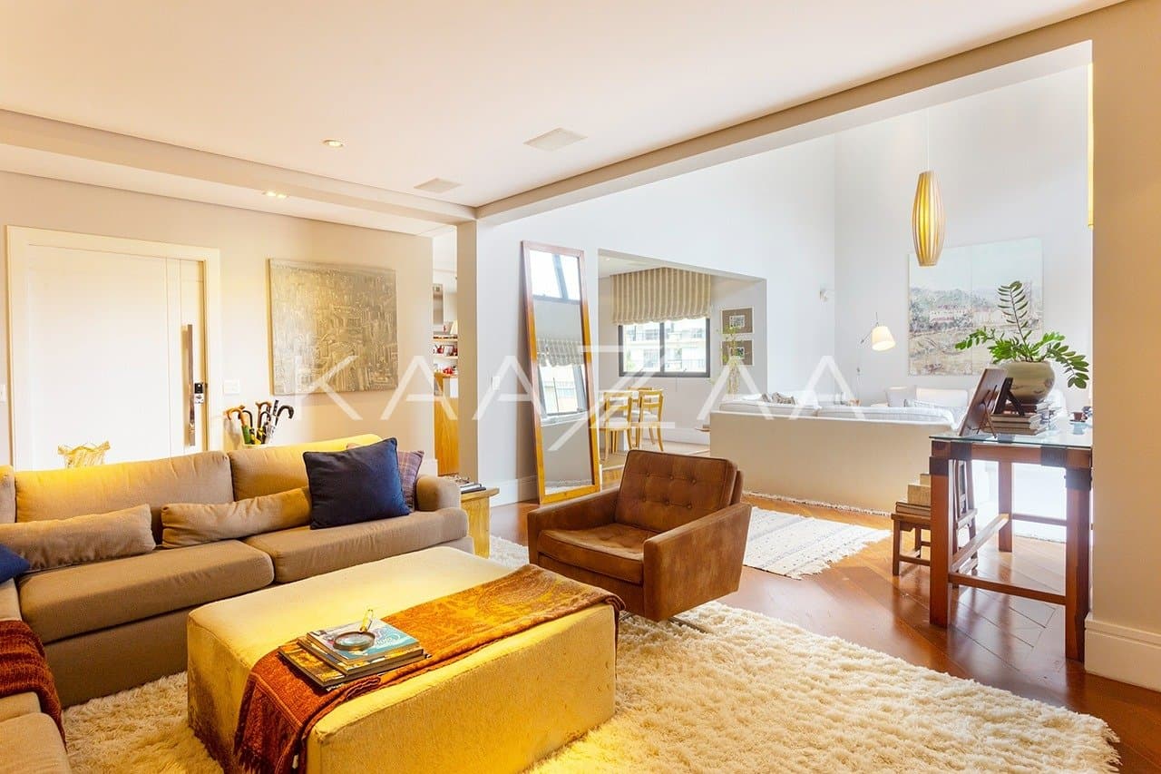 Belíssimo apartamento com pé-direito duplo em região super tranquila de Moema. - Foto 7