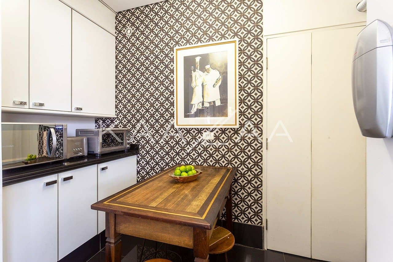 Belíssimo apartamento com pé-direito duplo em região super tranquila de Moema. - Foto 15