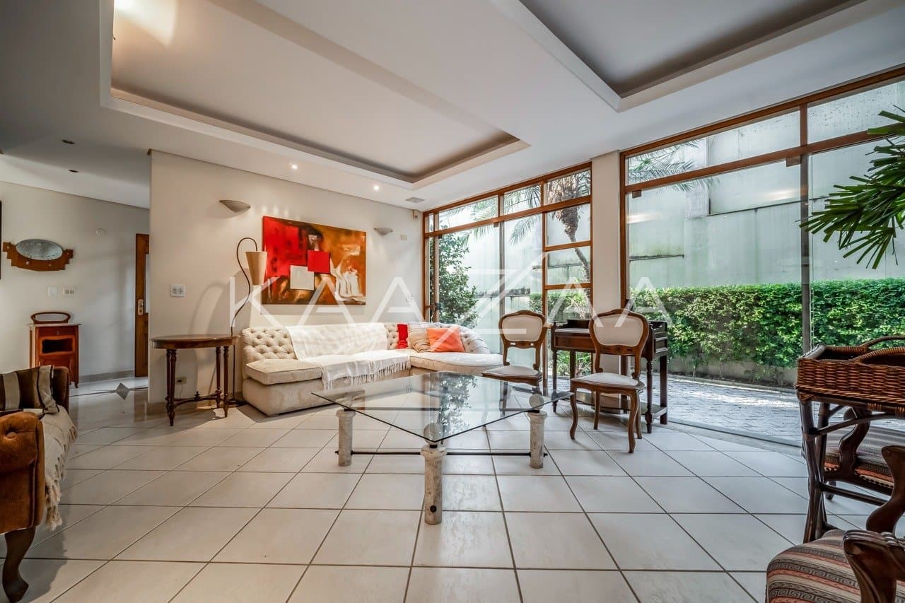 Casa muito ampla e ensolarada, em condominio de rua fechada com muita segurança na Cidade Jardim. - Foto 3