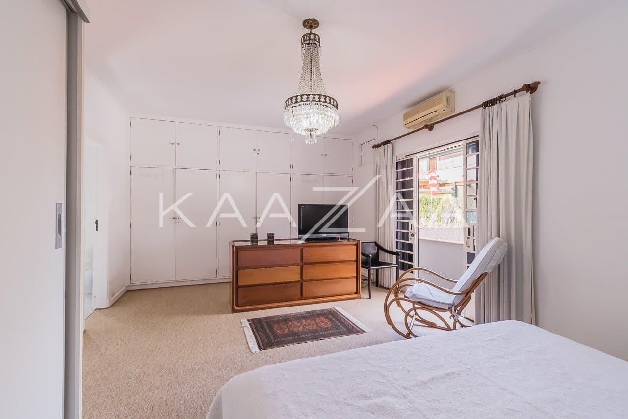 Casa com amplitude e liberdade, para reforma no Jardim Paulistano. - Foto 23