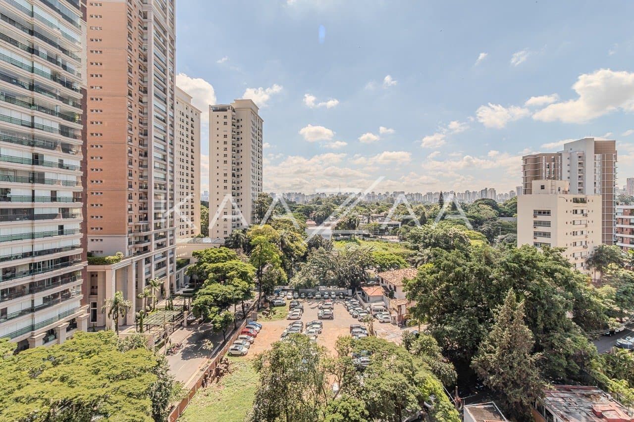 Estilo de vida confortável com lazer no prédio e tudo ao seu favor neste apartamento em Moema. - Foto 8