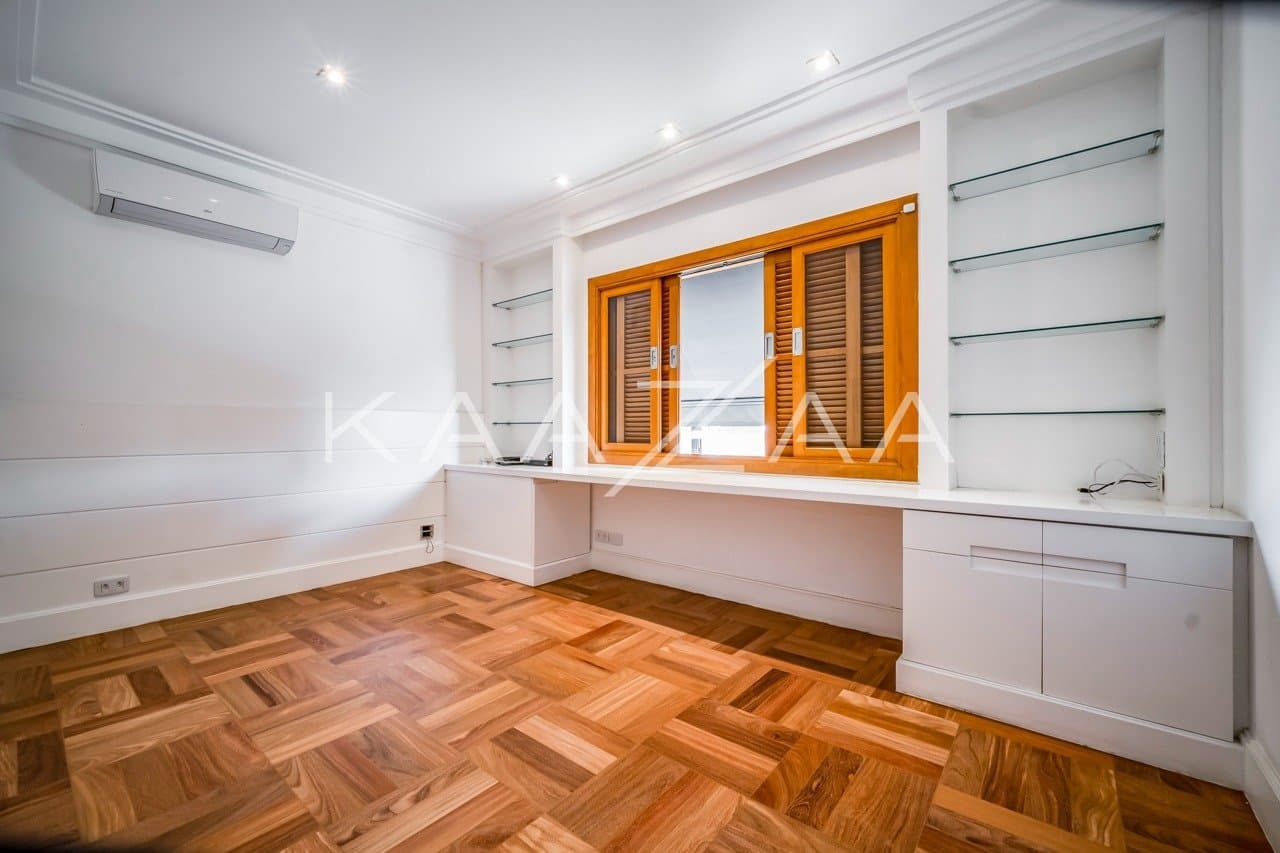 Acolhedora e completa em lazer, esta casa no Jardim Guedala é uma verdadeira joia. - Foto 32