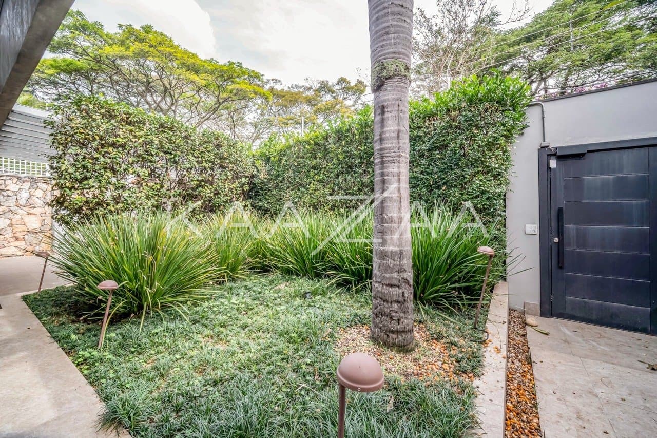 Acolhedora e completa em lazer, esta casa no Jardim Guedala é uma verdadeira joia. - Foto 37