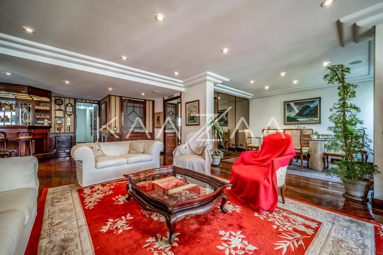 Apartamento muito agradável localizado no Itaim Bibi, perfeito para morar em família. - Foto 1