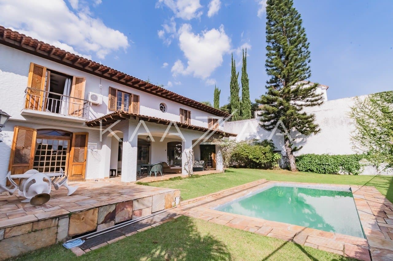 Vista cativante e área externa maravilhosa nesta casa em Cidade Jardim. - Foto 3