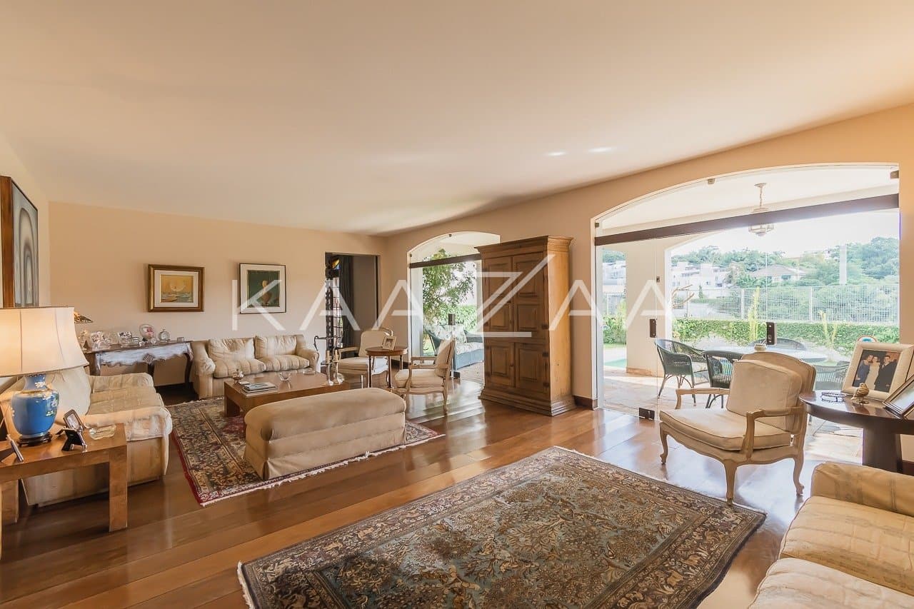 Vista cativante e área externa maravilhosa nesta casa em Cidade Jardim. - Foto 7