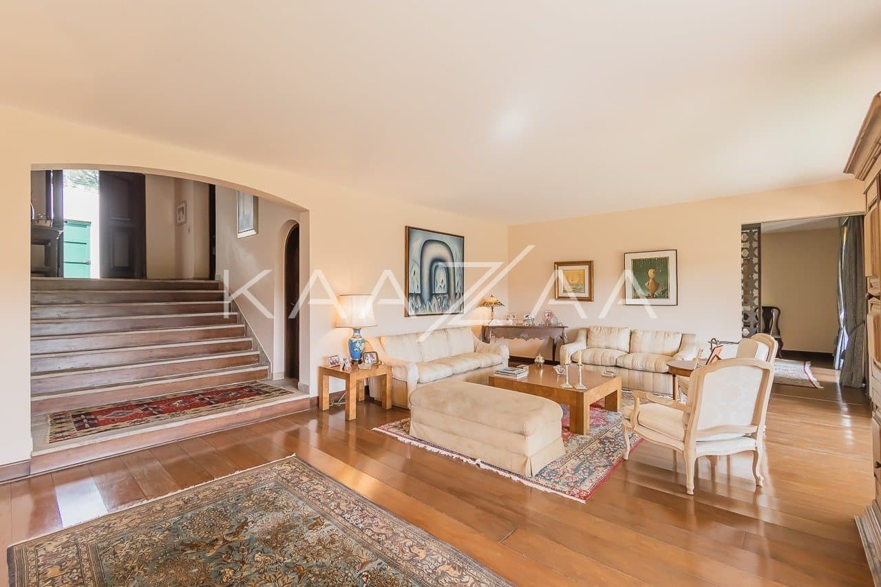 Vista cativante e área externa maravilhosa nesta casa em Cidade Jardim. - Foto 8