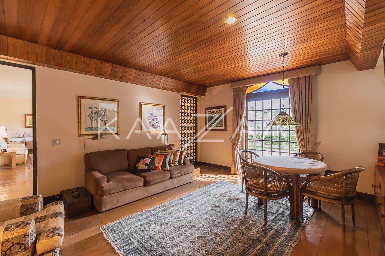 Vista cativante e área externa maravilhosa nesta casa em Cidade Jardim. - Foto 11