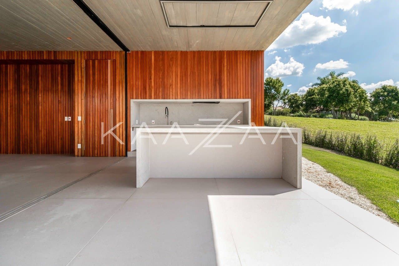 Casa em elegante diálogo com a natureza na Baroneza - Foto 6