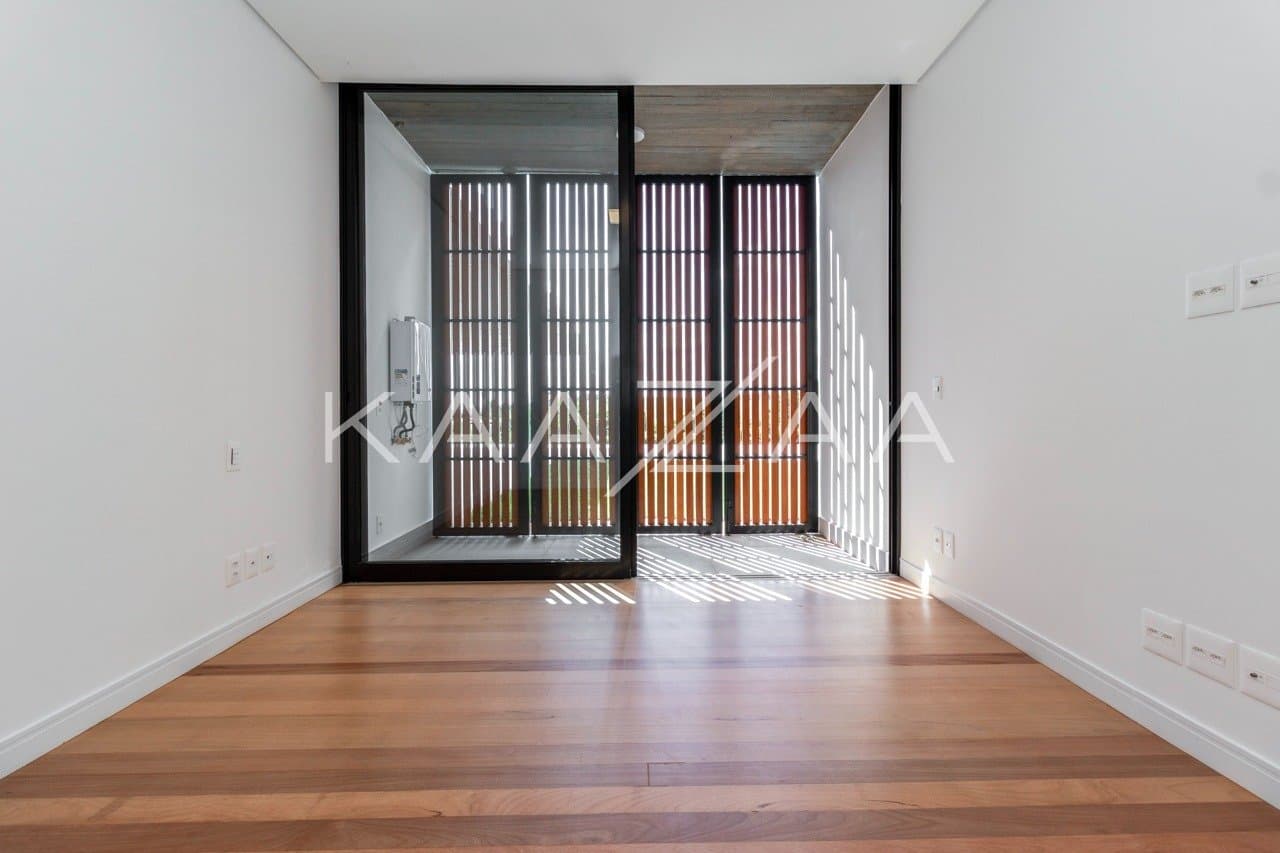 Casa em elegante diálogo com a natureza na Baroneza - Foto 16