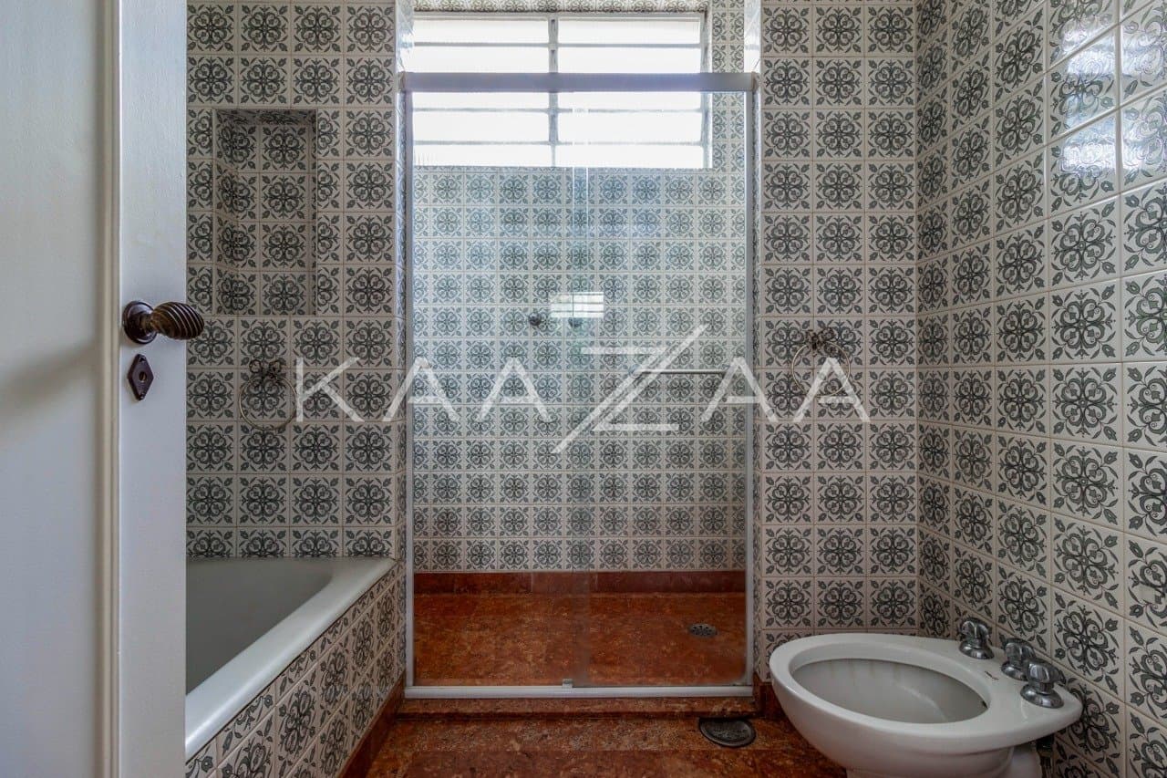 Casa cheia de estilo e completa em conforto, no Jardim América. - Foto 11