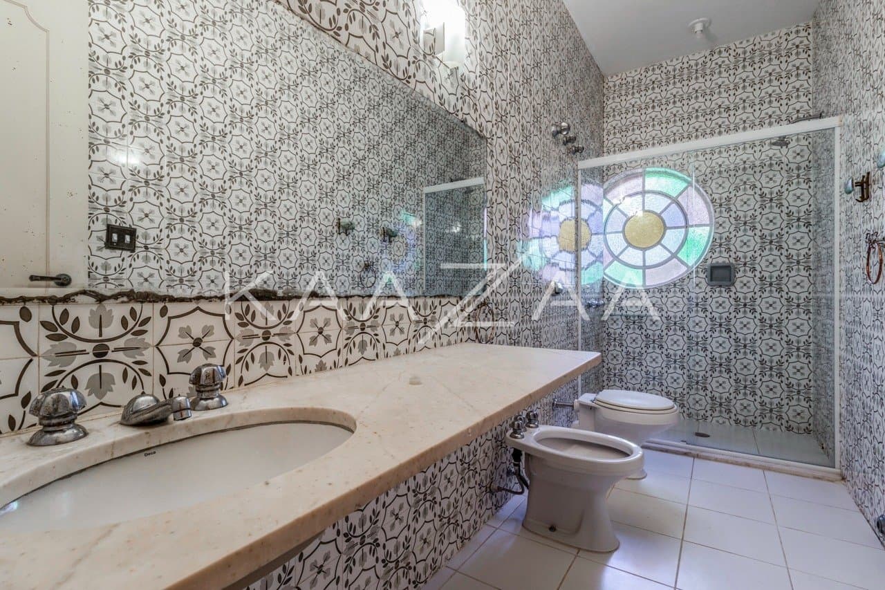 Casa cheia de estilo e completa em conforto, no Jardim América. - Foto 16