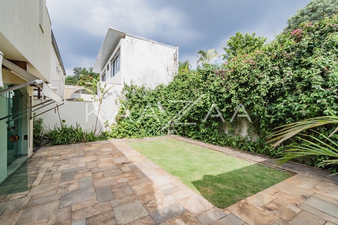 Casa com clima sossegado e muitos espaços para aproveitar, em Alto de Pinheiros. - Foto 6