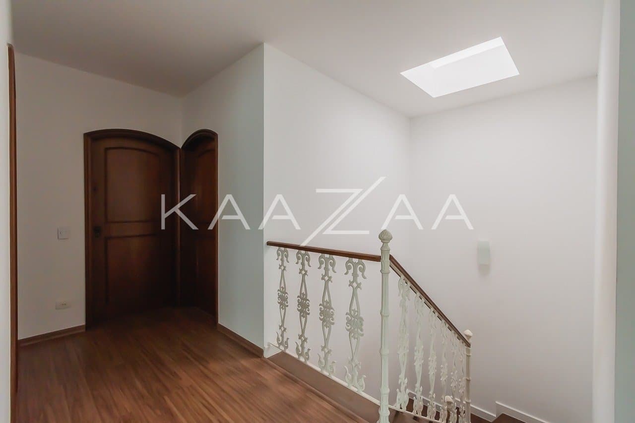 Casa com clima sossegado e muitos espaços para aproveitar, em Alto de Pinheiros. - Foto 10