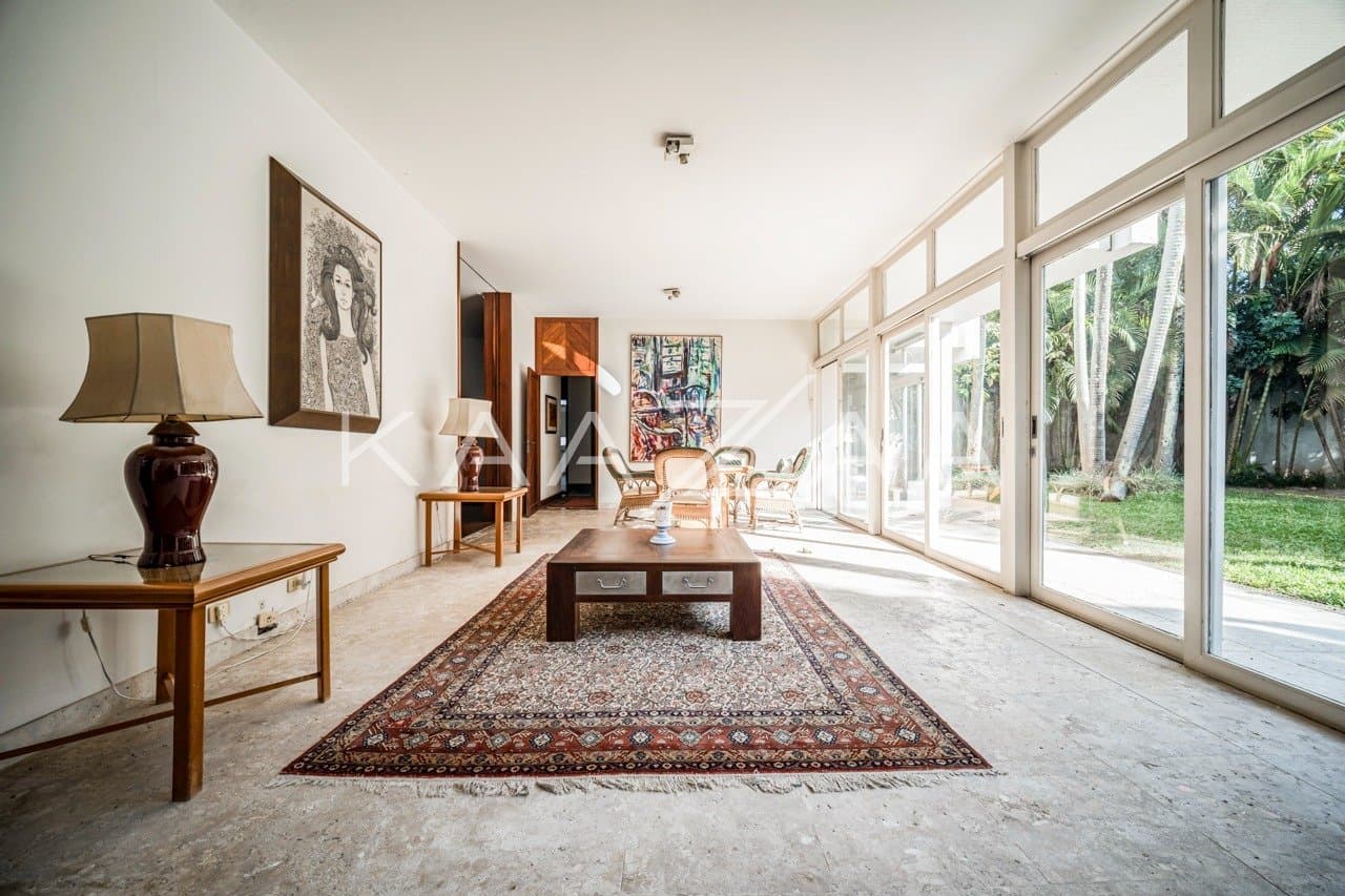 Excelente casa modernista, com lindo jardim em um amplo terreno no Jardim Europa. - Foto 3