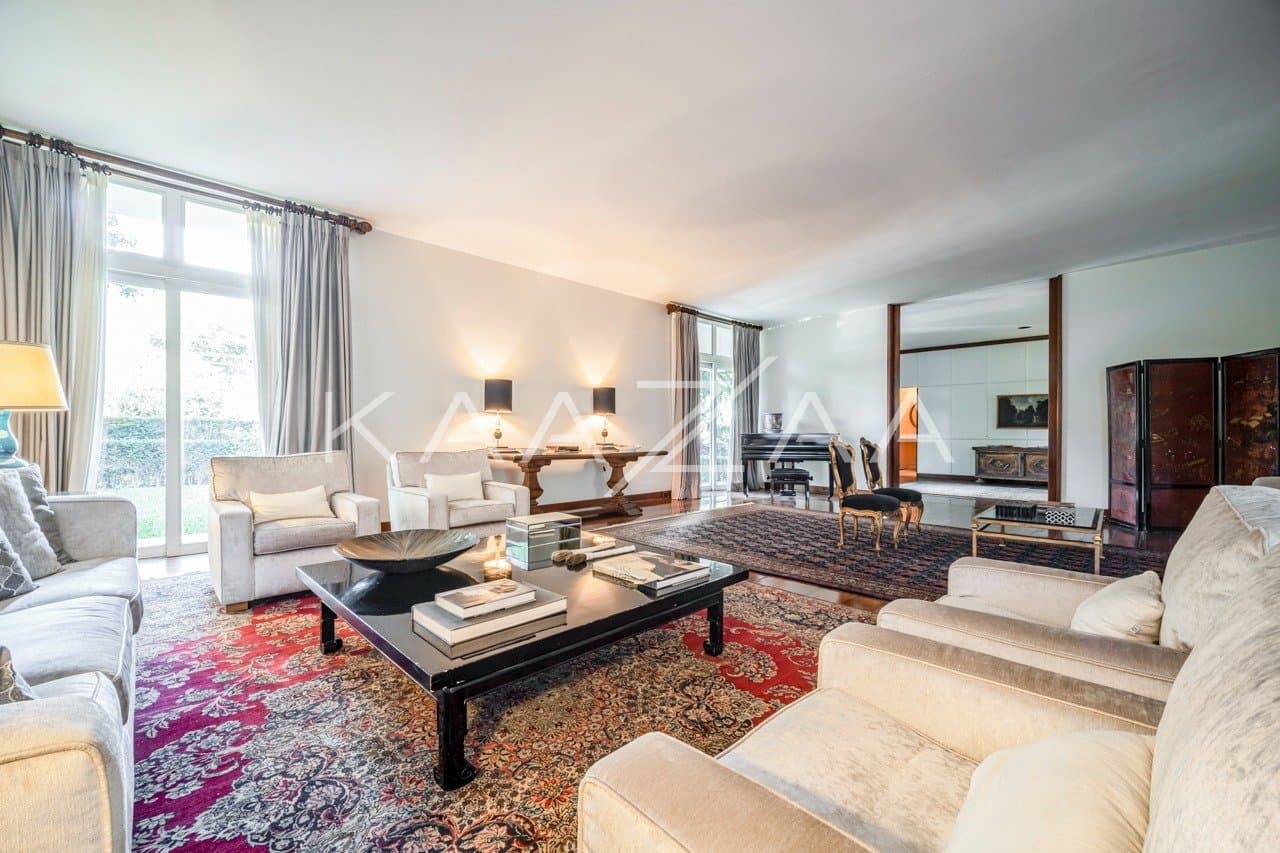 Excelente casa modernista, com lindo jardim em um amplo terreno no Jardim Europa. - Foto 8