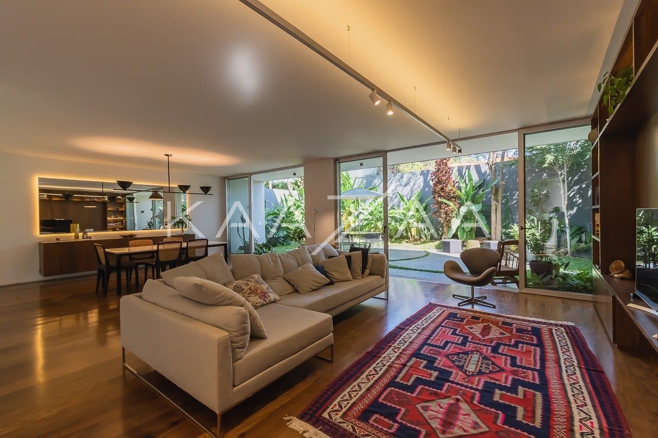 Casa rica em tecnologia, reformada e impecável em Alto de Pinheiros. - Foto 4