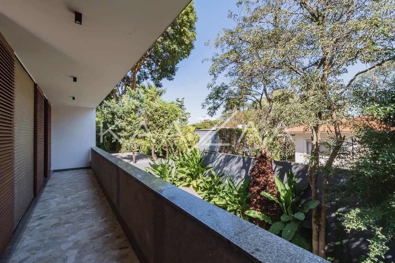 Casa rica em tecnologia, reformada e impecável em Alto de Pinheiros. - Foto 17