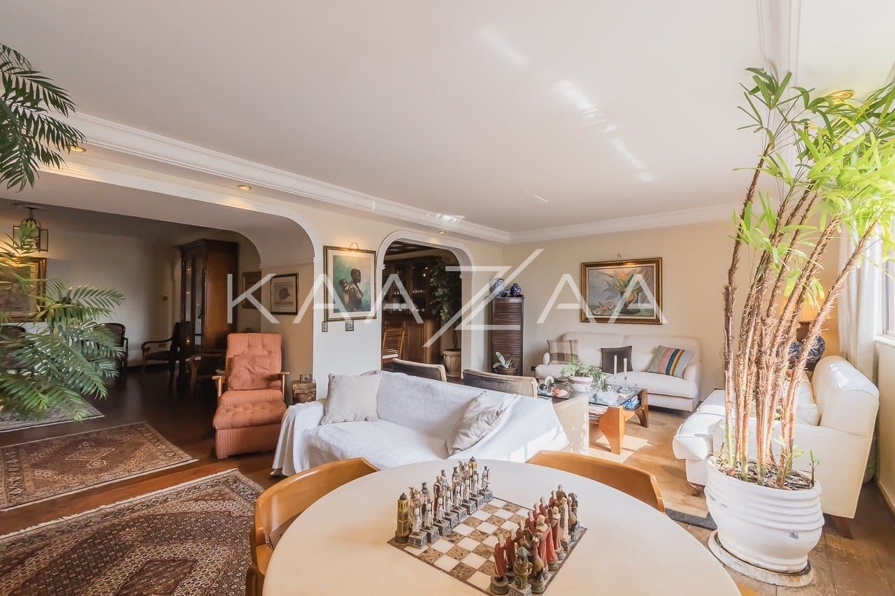 Apartamento com detalhes clássicos ótima localização no Itaim Bibi. - Foto 4