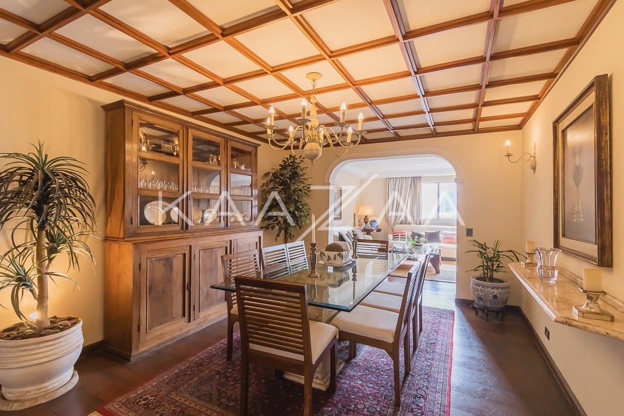 Apartamento com detalhes clássicos ótima localização no Itaim Bibi. - Foto 6