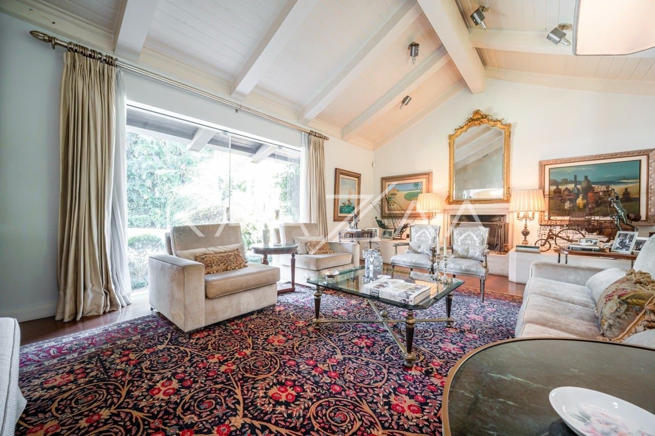 Terreno amplo, arquitetura diferenciada e localização estratégica. Casa em Cidade Jardim. - Foto 10