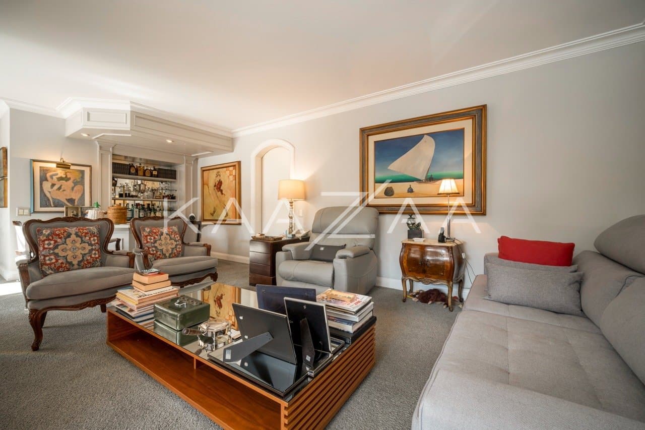 Terreno amplo, arquitetura diferenciada e localização estratégica. Casa em Cidade Jardim. - Foto 12