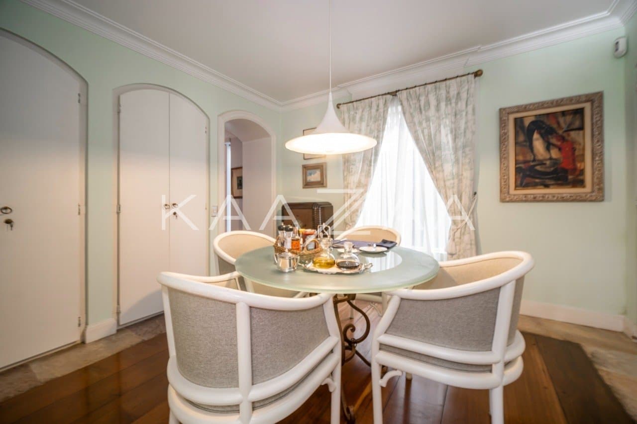 Terreno amplo, arquitetura diferenciada e localização estratégica. Casa em Cidade Jardim. - Foto 16