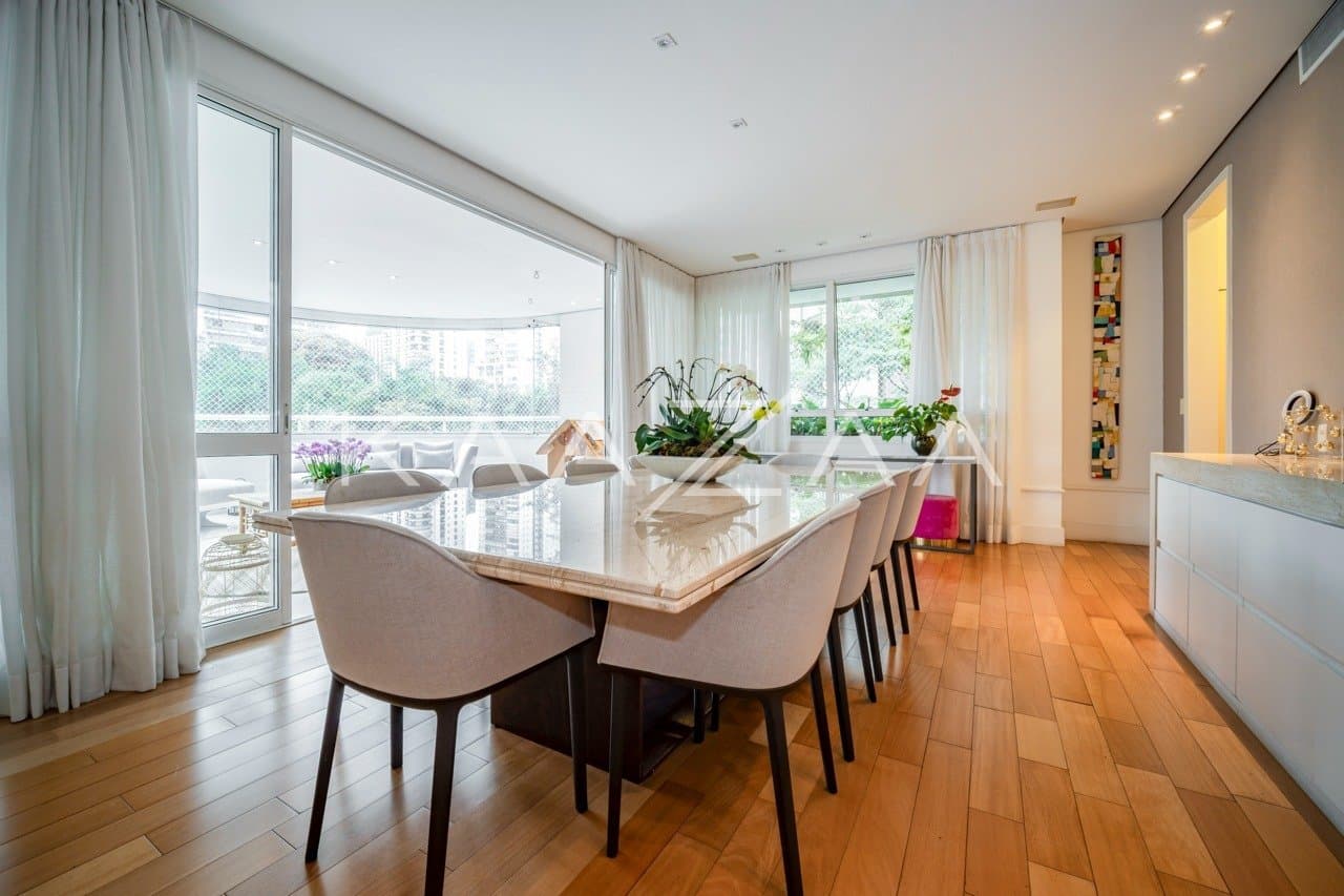 Conforto e amplitude no Itaim Bibi. Apartamento lindíssimo com vista para a copa das árvores. - Foto 4