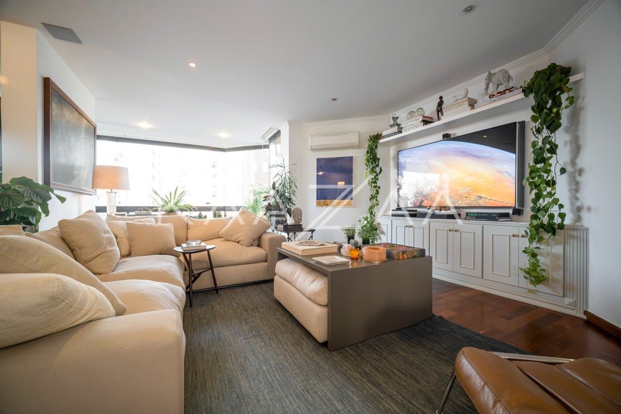 Tranquilidade e conforto são constantes neste apartamento em prédio com lazer no Itaim. - Foto 1